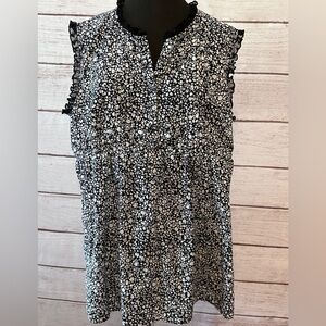 Bay Studio Black & White  Print Sleeveless Top Size XL , Plus Size Office Wear